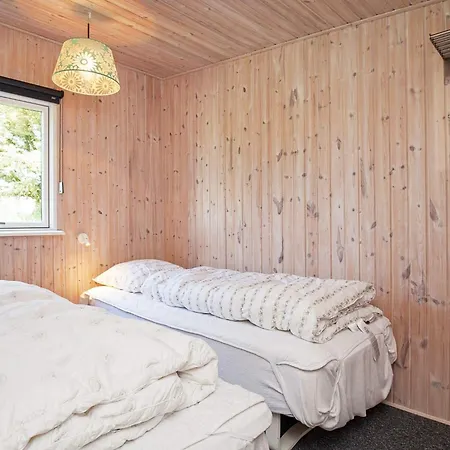 4 Star In Struer